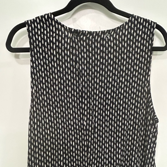 Madewell multi pattern short romper with open back, size L. - Picture 7 of 8